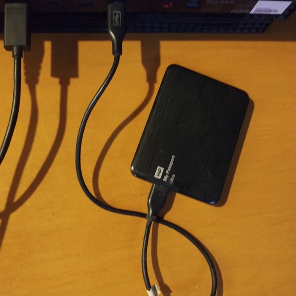 1TB Xbox one X 4k enhanced with games and accessories - Picture 4 of 14